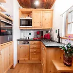 Kleine U In By Interhome בית נופש *